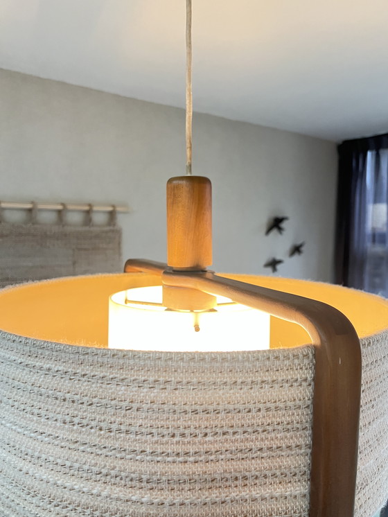 Image 1 of Hermosa lámpara colgante de teca ajustable de diseño escandinavo