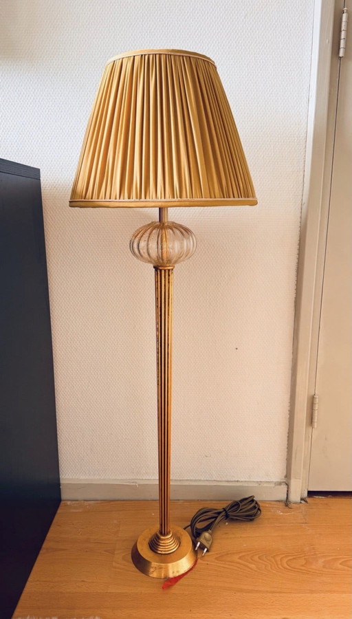 Par (2) de lámparas de pie estilo Hollywood Regency de Maison Jansen – Cristal de Murano soplado a mano con baño de oro de