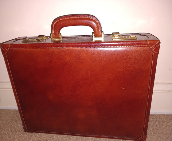 Image 1 of Elegante valigetta vintage in pelle italiana