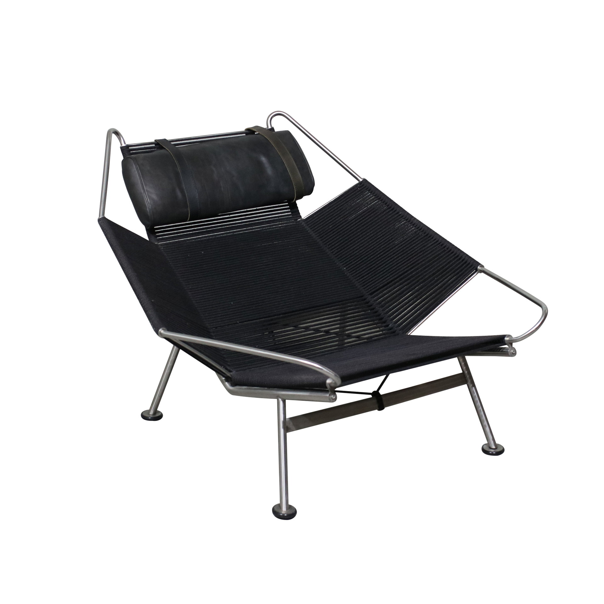 Flag Halyard Lounge Chairs by Hans Wegner | €10,700 | Whoppah