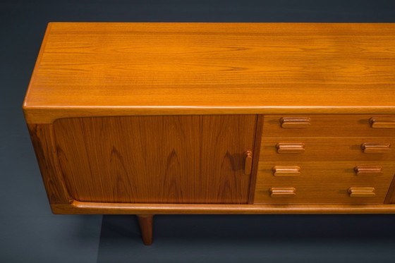 Image 1 of Teakhouten dressoir van Johannes Andersen voor CFC Silkeborg, 1960