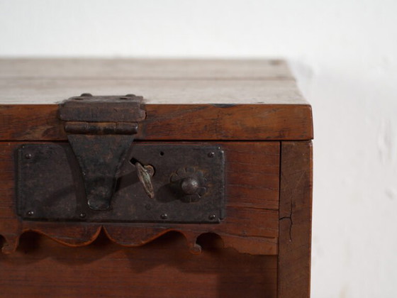 Antique Japanese chest with iron lock – Japan, circa 1880 – Chest of drawers (photo 37 of 40)