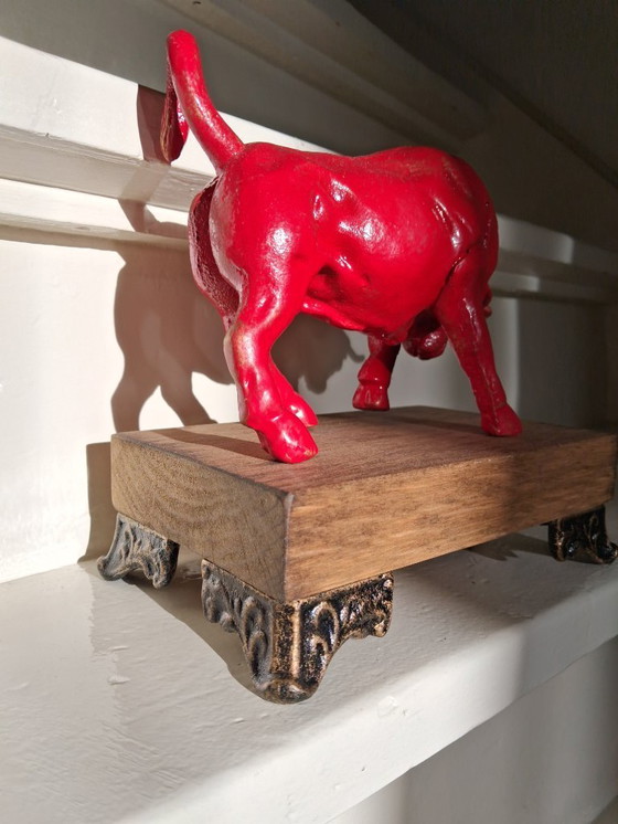 Image 1 of El Red Bull (Max)