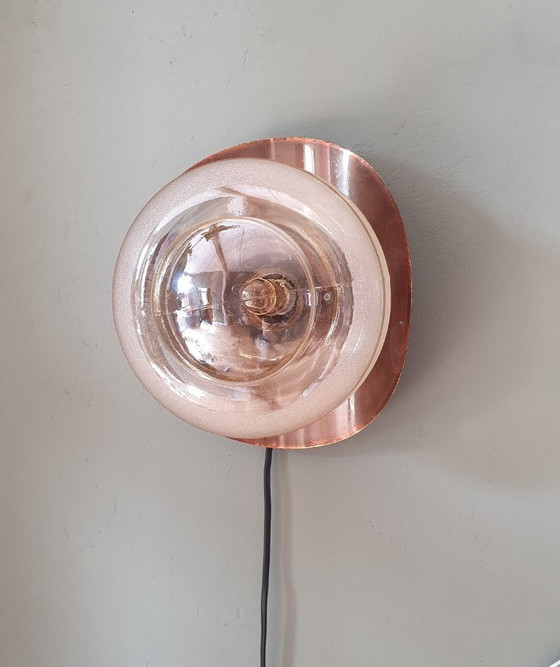 Image 1 of Lampada da parete vintage in rame e vetro - Jugoslavia - Metà secolo