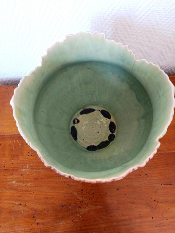 Image 1 of Cache Pot Art Nouveau Aux Pivoines En Barbotine