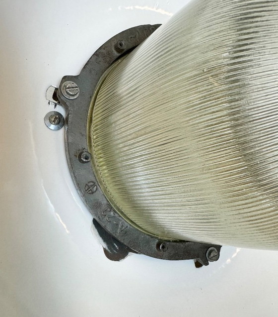 Image 1 of Lampada a sospensione in ghisa smaltata verde industriale, anni '60