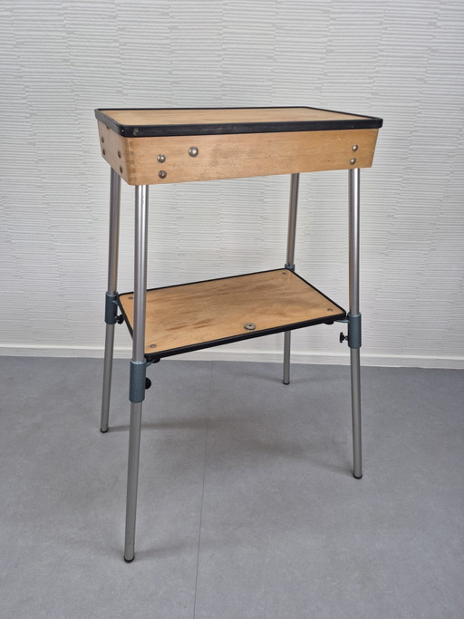 Table d'appoint vintage (table pour projecteur de films Karba) – plantentafel, Metal, Wood (photo 2 of 15)