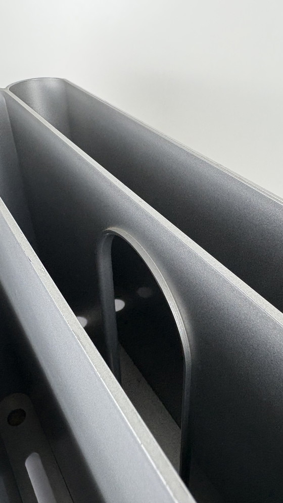 Image 1 of Kartell Design Zeitschriftenhalter Giotto Stoppino metallisch grau