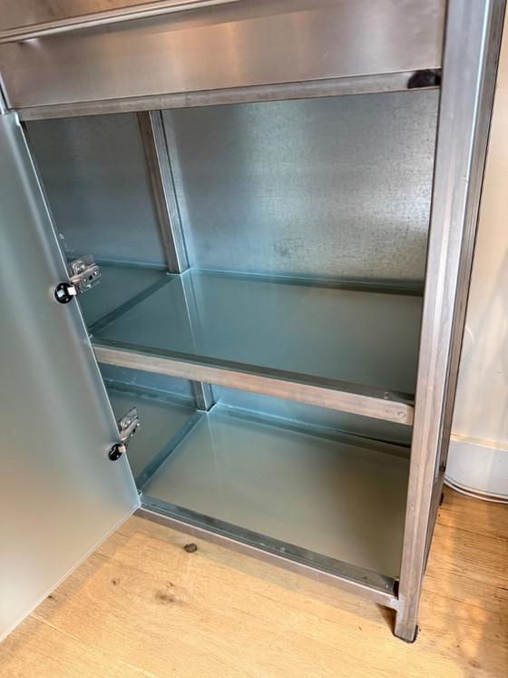 Vintage industrial look design storage/display cabinet – Transvorm Design Amsterdam, Glass, Metal (photo 3 of 5)