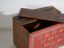 Malle chinoise ancienne peinte en bois de pin – Chine, circa 1930 – Armoires de rangement, Metal (photo 23 of 40)