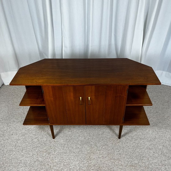 Lowboard aus Teakfurnier, 1960/70, Midcentury Modern – Highboards, Wood, Vintage (photo 12 of 17)