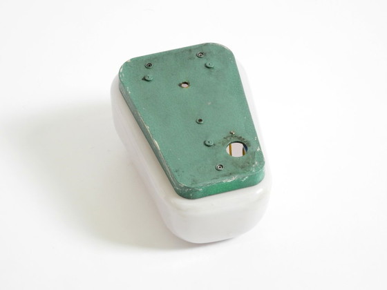 Image 1 of Zeldzame en zeer fraaie Mid Century Modern buitenwandlamp van Bega, model 168.