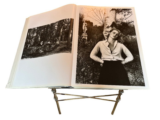 Image 1 of SUMO Helmut Newton edizione originale 1999 incl. supporto