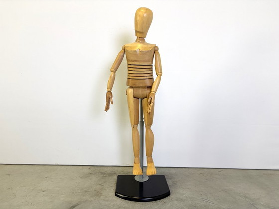 Figura articulada artística de tamaño infantil, años 80 – Esculturas, Metal, Madera (photo 15 of 15)