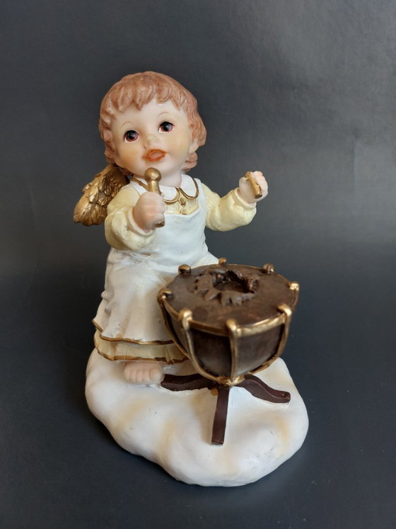 Image 1 of Figurines Seneca en polystone fabriquées à la main