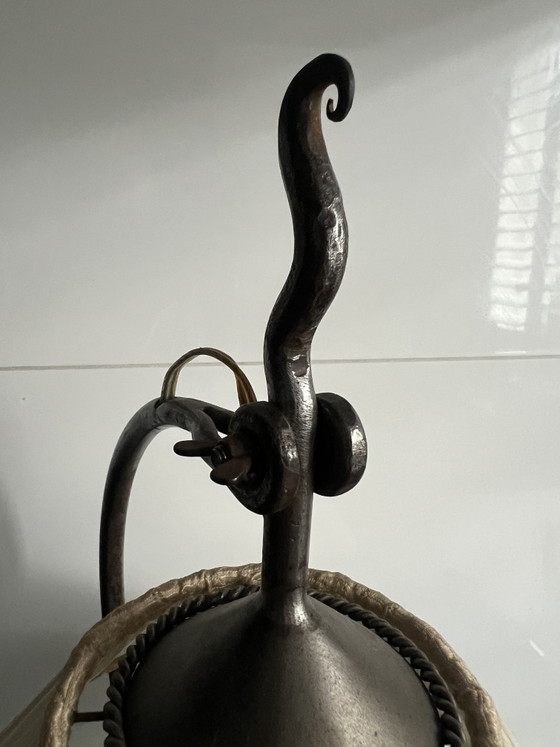 Lampada da tavolo in ferro battuto Dutch Arts & Crafts Amsterdam School anni '20 – Lampade da tavolo (photo 12 of 12)