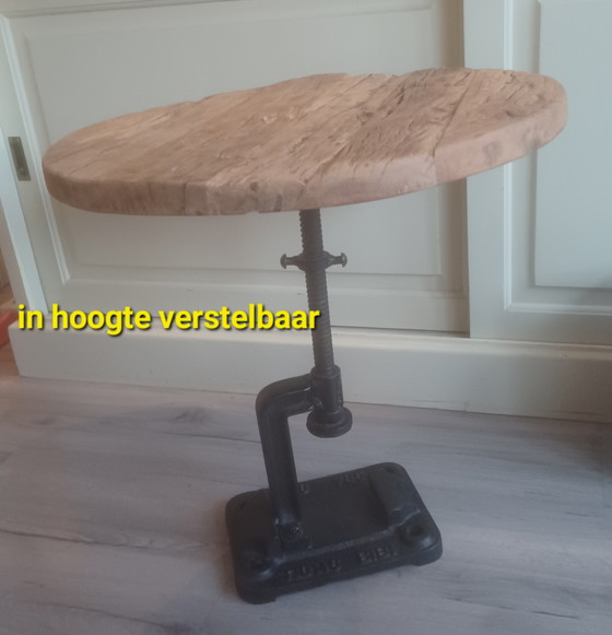 Image 1 of Industriële Spoorwegen bijzettafel sidetable Bibi cast-iron