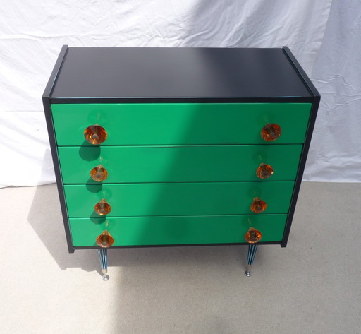 Vintage 4-drawer chest