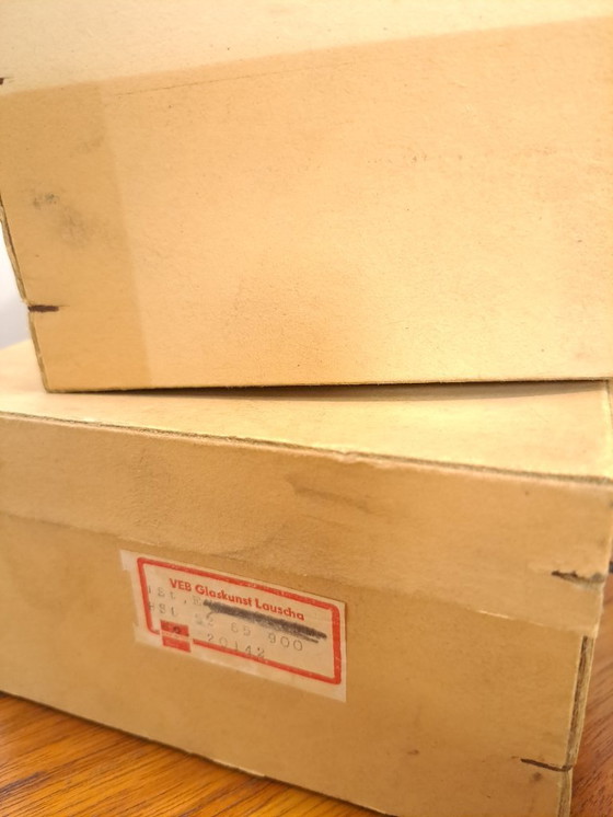 Image 1 of Ensemble de 6 verres à vin côtelés VEB à base verte