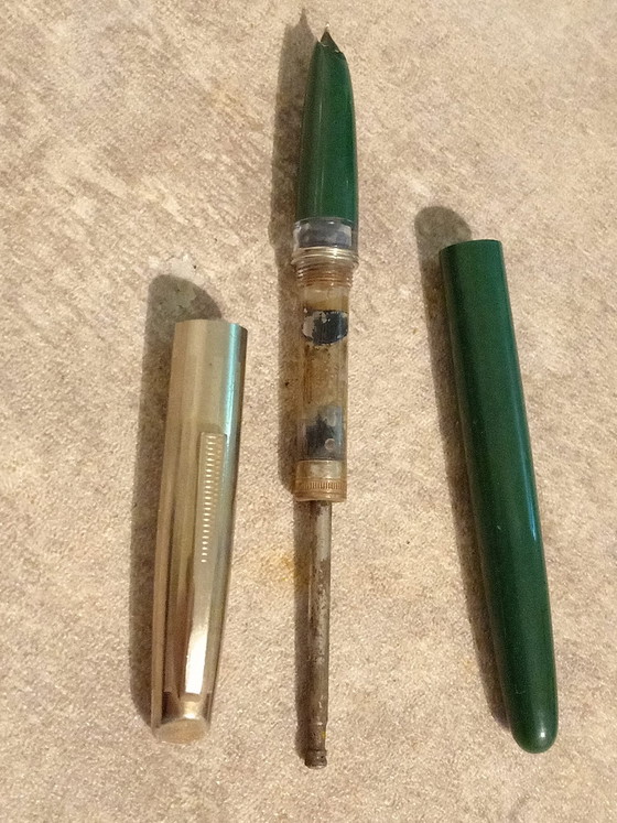 Image 1 of penna stilografica non firmata d'epoca