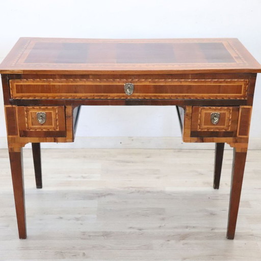 Antique Desk in Walnut inlaid, Italy Late 19th Century