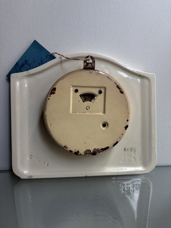 Vintage Ceramic Art Deco Clock – Cream & Green – 1930s/40s – Metal (photo 4 of 5)