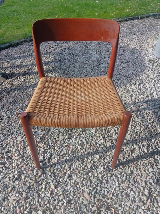 Image 1 of 4 x Deens design eetkamerstoelen Niels Otto Møller model 75