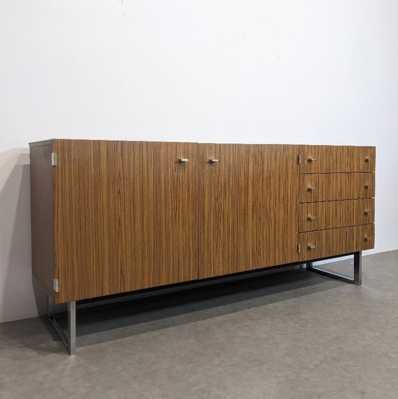 Image 1 of Credenza modernista progettata dal designer francese Pierre Guariche