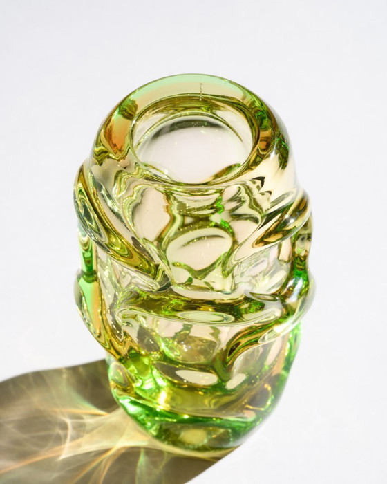 Image 1 of Jan Kotik Beránek Glassworks Art Uranium Glass Iconic Vintage Vase Propeller MCM