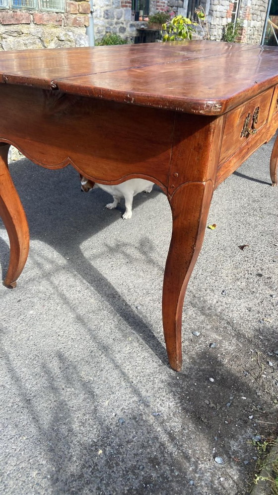 Escritorio de Olmo Macizo del Siglo XVIII Época Luis XV – Mesas de comedor, Madera (photo 7 of 18)