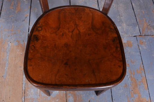 Vier restaurierte Art-Deco-Stühle von Thonet, Buche, Nussbaum, tschechisch, 1940er Jahre – eetkamerstoelen (photo 2 of 15)