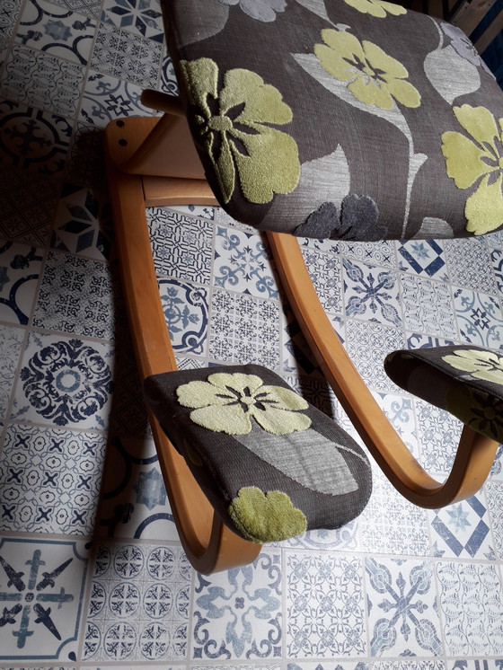 Image 1 of Variér Thatsit Knee Chair