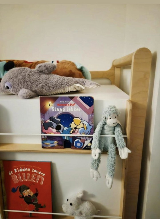 Image 1 of Garde-robe Rafa Kids - Élégante et pratique !