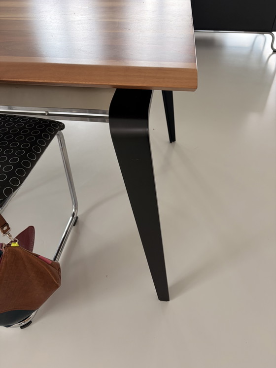 Ligne Roset Dining Table Odessa Walnut Top 180 x 98 cm. – Wood (photo 4 of 5)