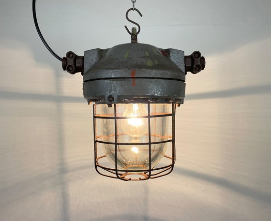 Image 1 of Dunkelgraue, explosionsgeschützte Industrielampe von Elektrosvit, 1960er Jahre