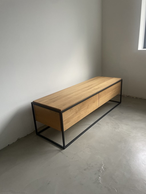 Ethnicraft Monolit TV cabinet