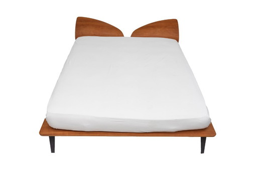 Designer double bed by Christer Schweilz for Pallucco 90s