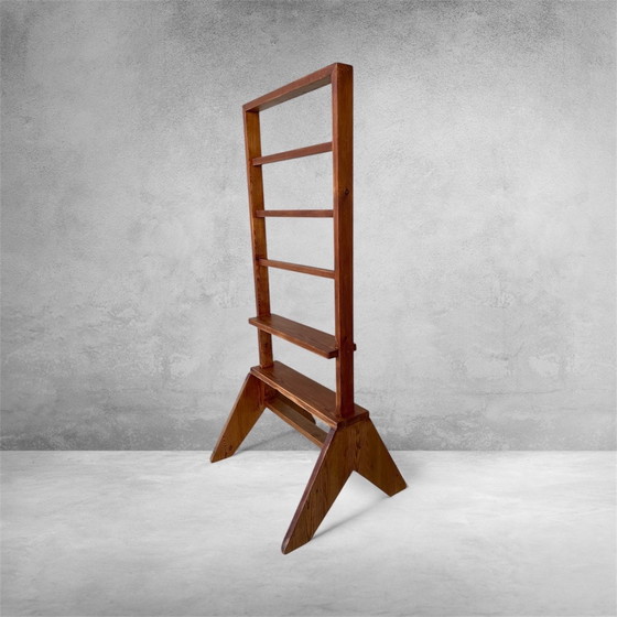 Image 1 of Valet de chambre industriel en bois massif