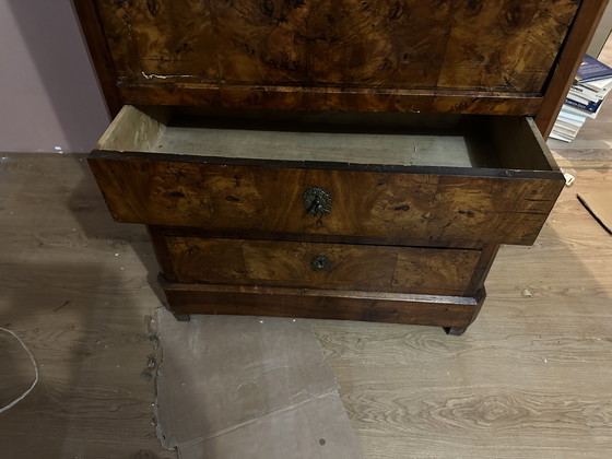 Image 1 of Scrivania Luigi Filippo in noce e radica di noce - XIX secolo