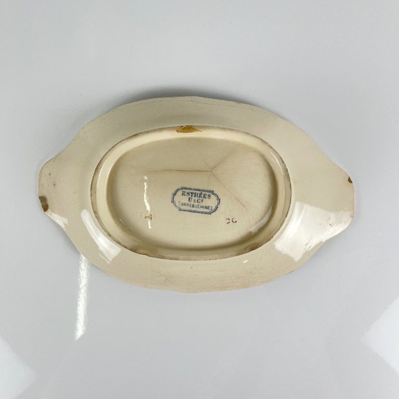 Image 1 of Bord met "Estrées"-patroon, door U&C Sarreguemines, blauw, 1900