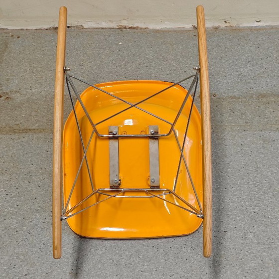 Vintage Houtoku/Artifort Rocking chair – Plastic, Metal (photo 10 of 11)