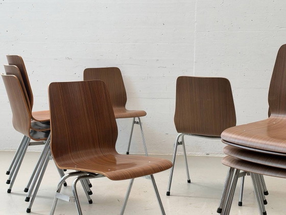 4 Sedie Impilabili – Impiallacciatura in Legno & Cromo, Stile Mid-Century – Poltrone, Vintage (photo 11 of 14)