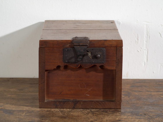 Antique Japanese chest with iron lock – Japan, circa 1880 – Chest of drawers (photo 22 of 40)