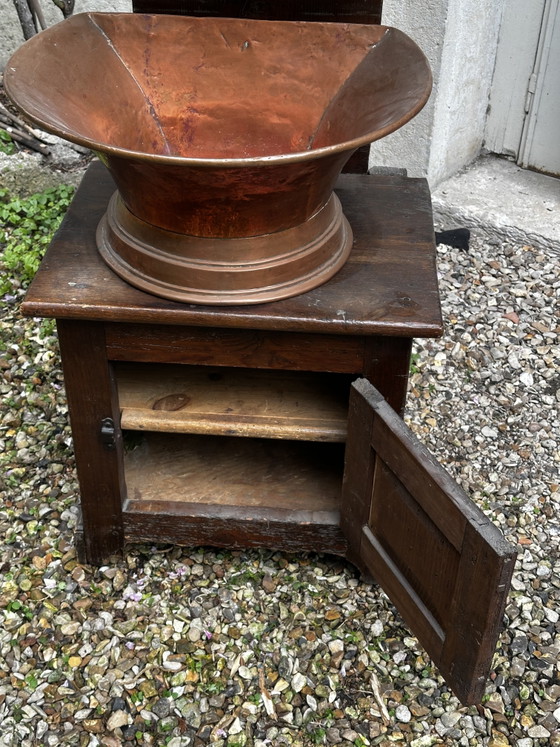 Image 1 of Large French Copper and Brass Wall-Mounted Kitchen Fountain with Basin, Early 19th Century