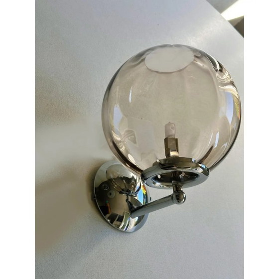 Image 1 of Italiaanse eigentijdse wandlampen in de vorm van bollen van gerookt Murano-glas — set van twee