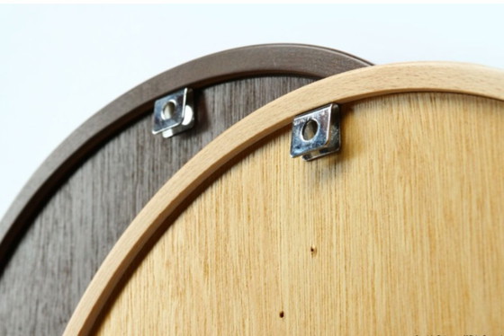 Image 1 of Espejo de madera curvada de Sori Yanagi