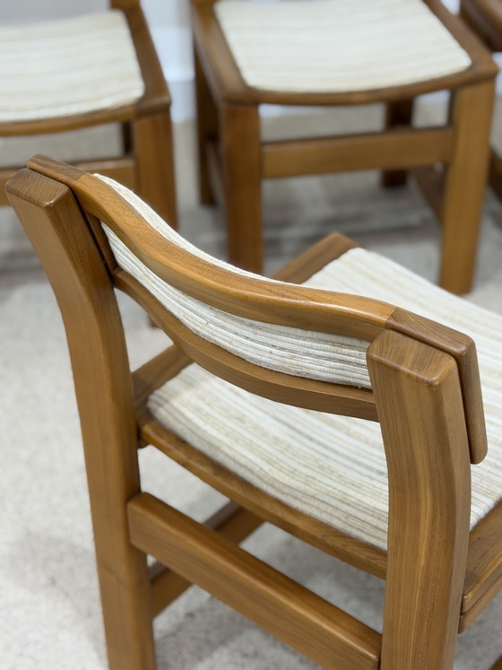 4 Vintage massief iepenhouten eetkamerstoelen jaren 70 – Wood (photo 9 of 12)