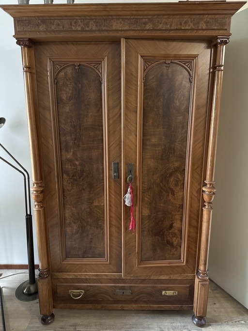 Prachtige Gründerzeit Kledingkast / Buffetkast – buffetkasten, Wood, Brass