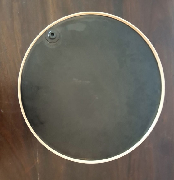 Image 1 of Ronde spiegel met opstaande kunststof rand, leder nerf structuur j 70