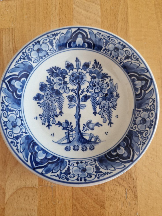 Image 1 of Tre piatti decorativi ceramica  Delft